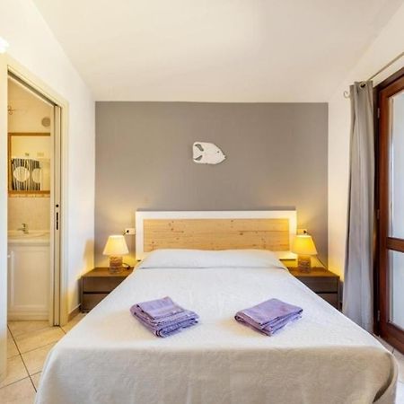 B&B Rotta Per Tavolara Porto San Paolo  Eksteriør bilde