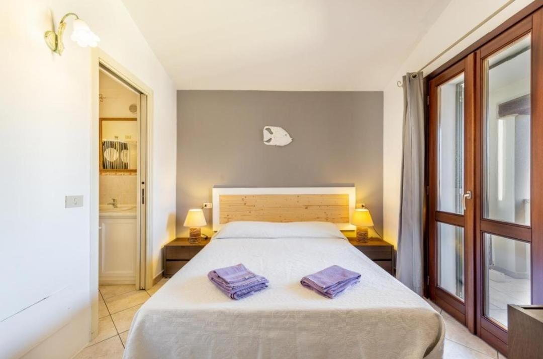 B&B Rotta Per Tavolara Porto San Paolo  Eksteriør bilde